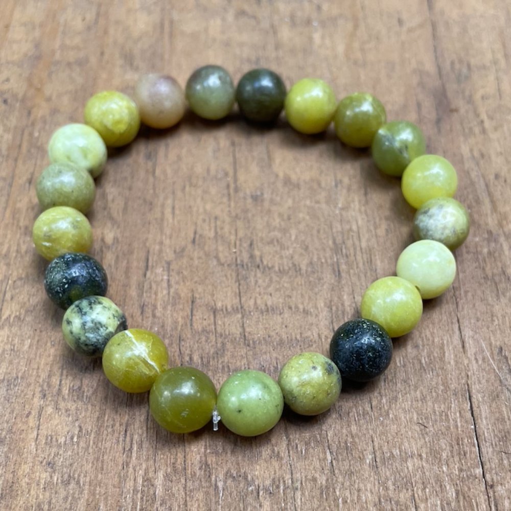 Hand Made Beaded Green Tone Stretch Bracelet - 8"